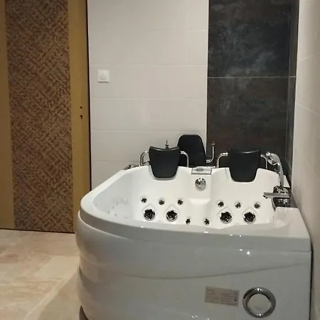 La Grange Des Arondes